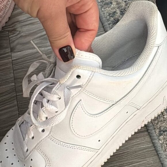 Men's Size 11 - Nike Air Force 1 Low '07 White Leather Worn Once - Picture 3 of 5